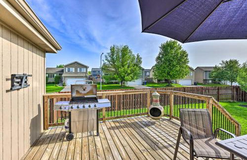 Bright Omaha Family Home with Grill and Deck! - Foto 24