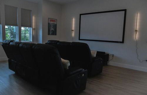 Sleeps 22! Ocean Views, Pool, FREE Golf Cart - Foto 5