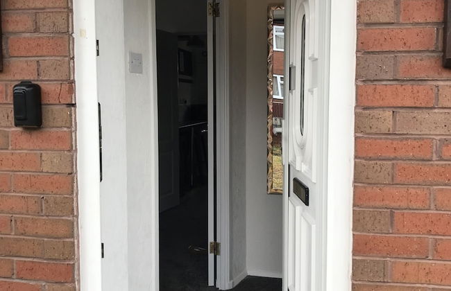 Modern 3-bed House With Parking Bamber Bridge, Preston - Foto 3