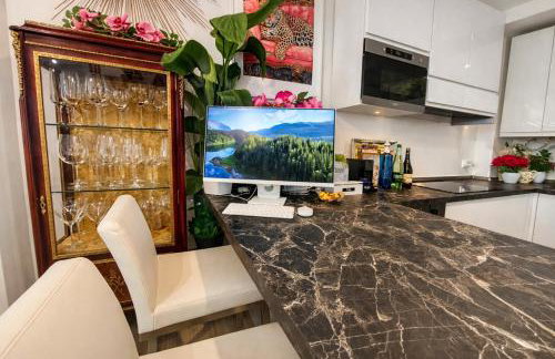 Madrid´s sky Luxury Penthouse 6Pax. 10 min Airport - Foto 3