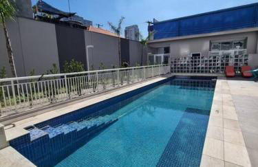 Ap10 Prático, confortável com wifi, piscina, rooftoop e academia em frente ao Metrô - Photo 37