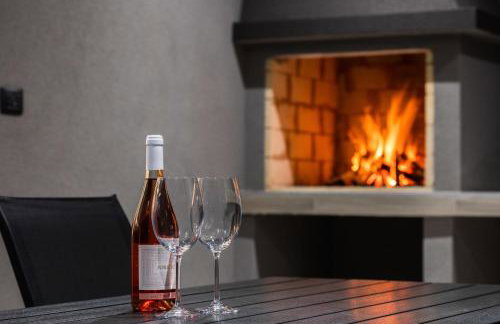 Villa Alison Deluxe with private spa and heated swimming pool - Foto 31