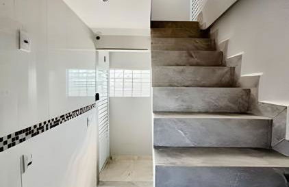 Corner of Two Flowers - Foto 10