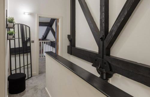 Exclusive Penthouse- 85 Inch Huge TV - Foto 14