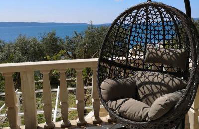 Luxury Seaside Villa with a classic Mediterranean Olive Garden, a fully equipped Professional Kitchen, Pool, Sauna, Padle Boards and Canoe - Miolin Beach House - Photo 11