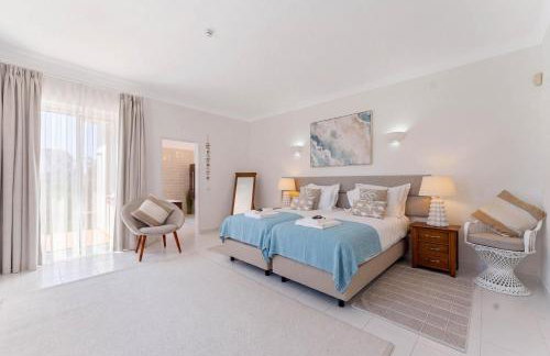 Golf Front Luxury Villa with Heated Pool and Sunset Views - Foto 19