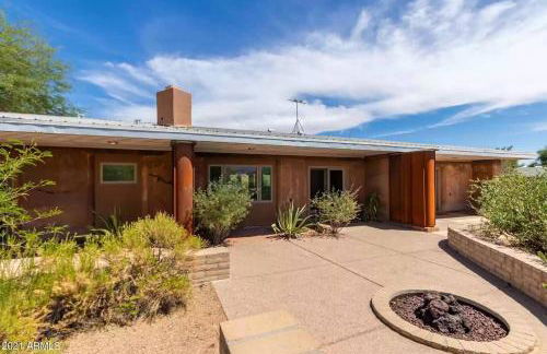 Adventure and Serenity in Litchfield Park Sleeps 8 - Foto 1