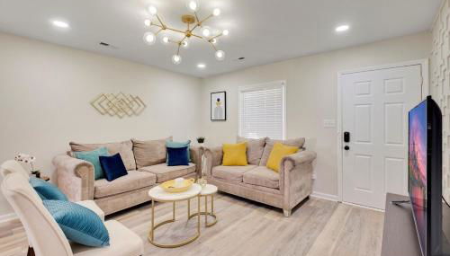 Chic home with king bed in Raleigh - Foto 2