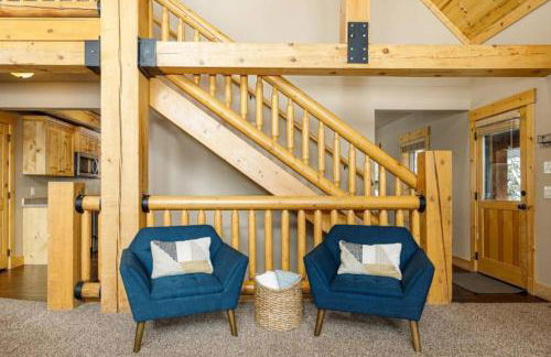 The Moccasin Lodge with Hot Tub and Fire Pit Escape - Foto 49