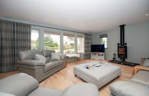 Greenwood - Stunning Scandinavian Style Home in the heart of Ballater Royal Deeside - Foto 9