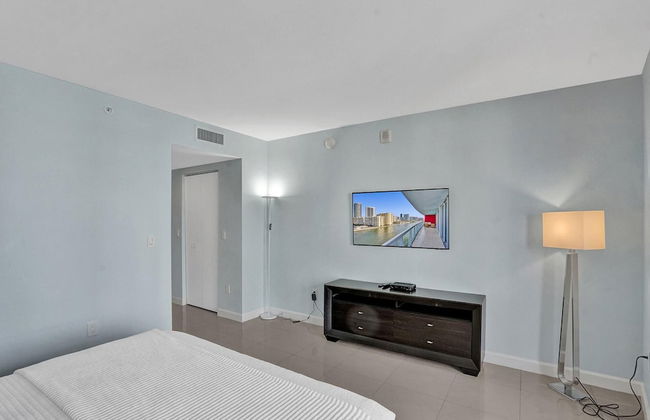 AMAZING 3BD CONDO BEACHWALK RESORT - Foto 8