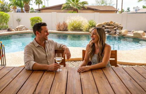 Game Room Resort Pool HotTub Modern Desert Oasis - Foto 63