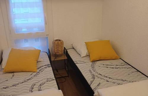 Charmante maison 2 pièces cabine 6 personnes, proche mer et étang, terrasse avec BBQ - FR-1-326-752 - Foto 12