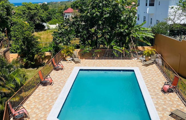 Montego Bay Ironshore Luxury Studios - Photo 29