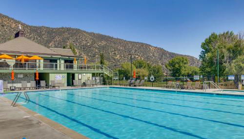 Golf and Swim! Pine Mtn Club Retreat with Game Area - Foto 3