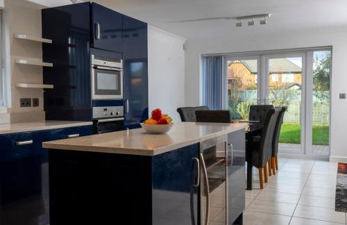 IRO Properties Limited - Foto 40