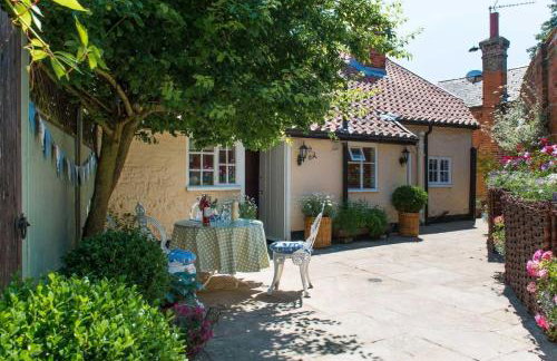 Wren Cottage, a very cosy historic Coastal Cottage in a pretty little village - Foto 2