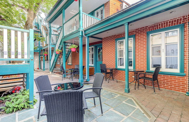 Elegant 1 Bedroom Suite - Photo 15