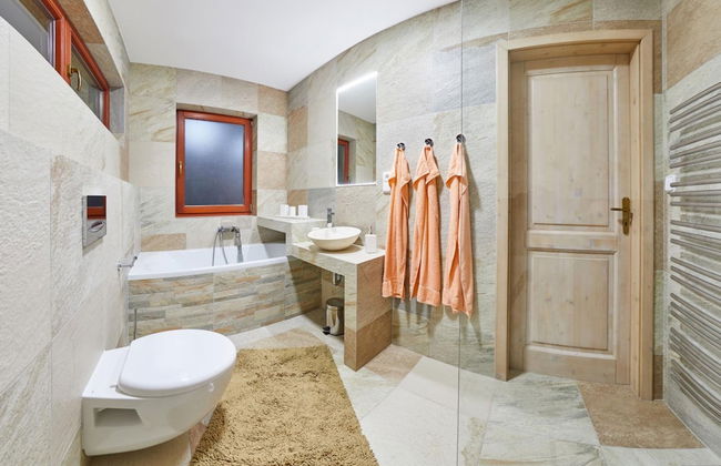 Cerna Kcg350 in Cermn - Foto 25