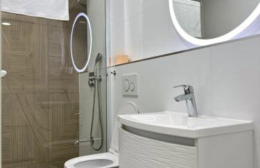 Emily at CITY CENTER - Foto 32