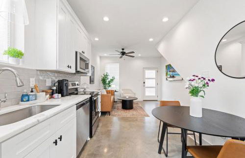 NEW Couyon House Luxury Amenities Fast WiFi 65 TV - Foto 28