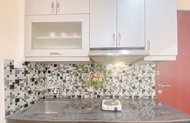 The Cozy Abode 2BR Apartment at Tamansari Panoramic - Photo 9