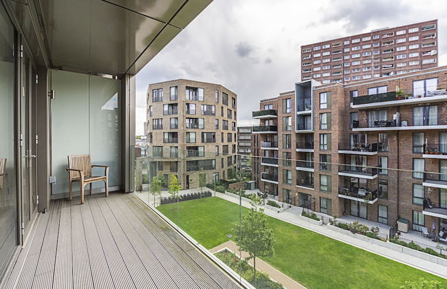 Stunning Brand New Westminster Apartment - Photo 29