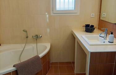 Villa "Agathe" - 10 guests - Photo 16