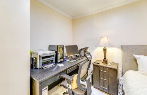 Secluded Newport Getaway with Fire Pit and Grill! - Foto 14