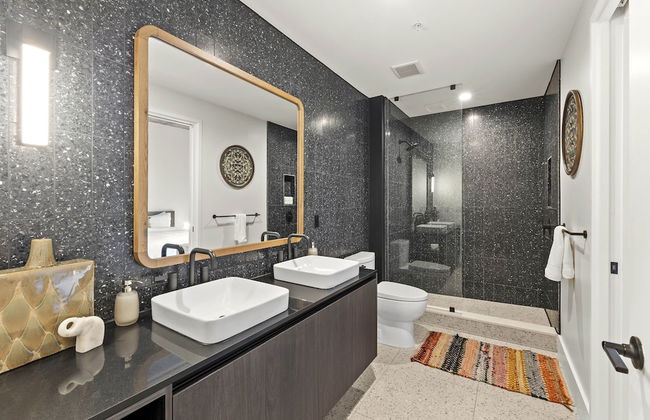 Luxury Downtown High Rise - Foto 25