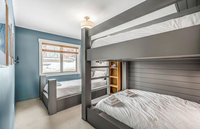 Vista at Big White Amazing Location View - Photo 7