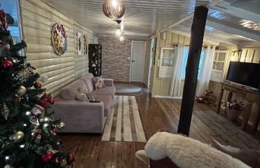 Sítio com piscina, churrasqueira, lareira, fogão à lenha, mesa de sinuca e vista para as montanhas - Foto 73