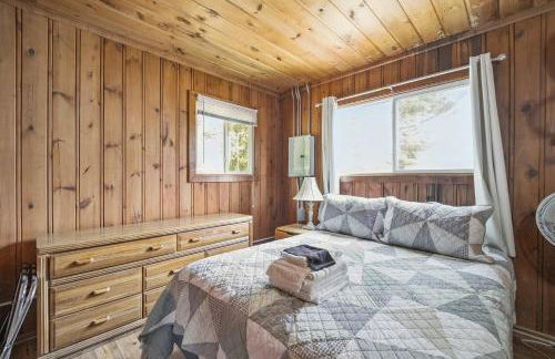 Sunnyside 3BR 1BA Relaxing Lakefront Retreat - Foto 5