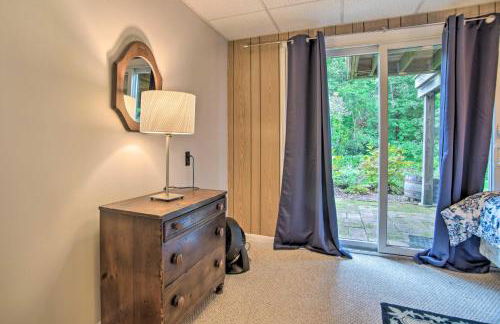 Deck and Grill, Walk to Beaches! Falmouth Retreat - Foto 73