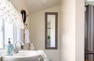 Charming dog-friendly home next to regional park - Foto 8