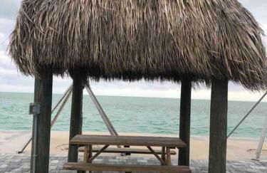 THE SANDCASTLE SUITE! Brand New 2Bedroom in Oceanfront Complex! BE THE FIRST to Visit our Condo Townhome with FREE Parking & Private Garage at Ocean Isles 38 Marathon FL KEYS! SPECIAL PRICING!!! - Foto 11