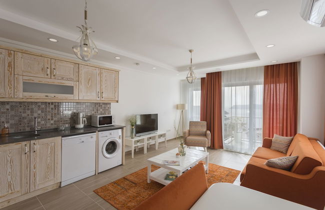 Kybele Suits - Photo 23