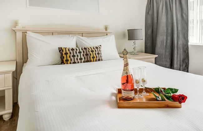 Rosellen Suites At Stanley Park - Foto 11