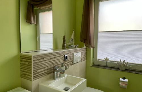 Ferienhaus BellaVita - mit großem eingezäuntem Garten - Infrarotsauna - 3 Hunde willkommen - Badesee 800m entfernt - Foto 59