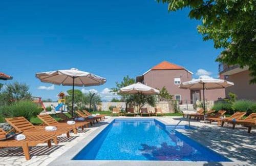 Villa Popovića dvori - Foto 31