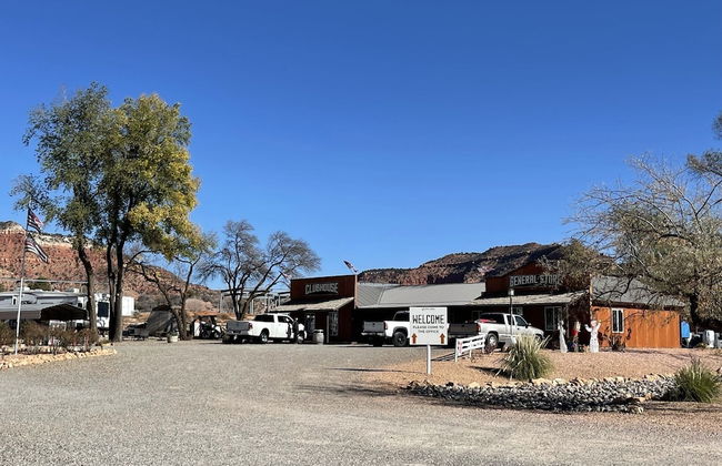 Crazy Horse Rv Resort - Foto 41