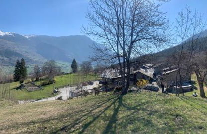 Bilocale pietra e legno immerso nella natura - Foto 25