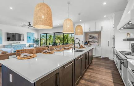 Salty Manor Estate - Foto 29