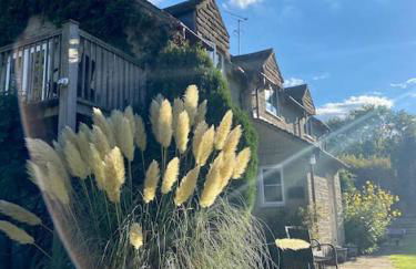 Totally Private, idyllic House with hot tub in an acre of private gardens - Foto 67