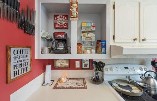 Disney Backyard Oasis - Foto 37