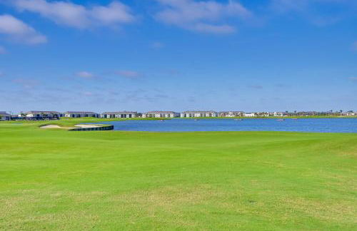 Ave Maria Golf Retreat with Resort Perks and Balcony - Photo 27