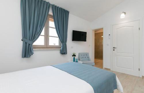 Traumhafte Villa mit beheizbarem Privatpool, Outdoor-Gym, Meerblick, in Umgebung von Weinbergen - Foto 18