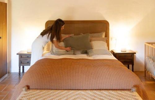 Masia elegant amb jardí i piscina - Photo 33