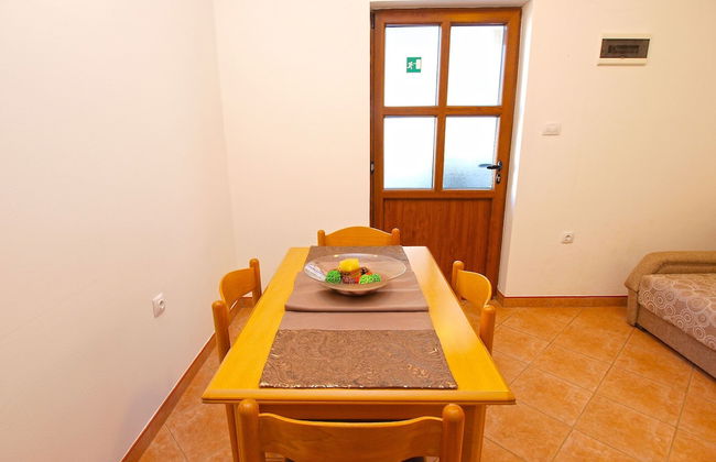 Apartment 1136 - Photo 9