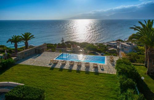 Almyra Seaside Villa with Private Pool - Sleeps 9 - Photo 23